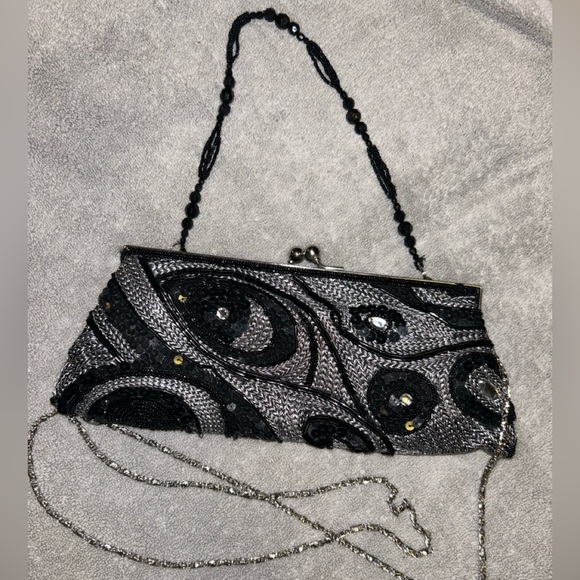 Vintage beaded evening back clutch - Picture 6 of 7